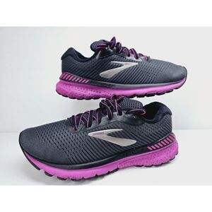 Brooks Women 8.5 Comfy footwear